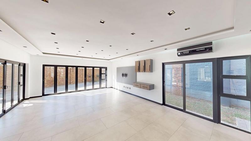 4 Bedroom Property for Sale in Sunward Park Gauteng