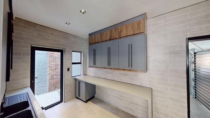 4 Bedroom Property for Sale in Sunward Park Gauteng