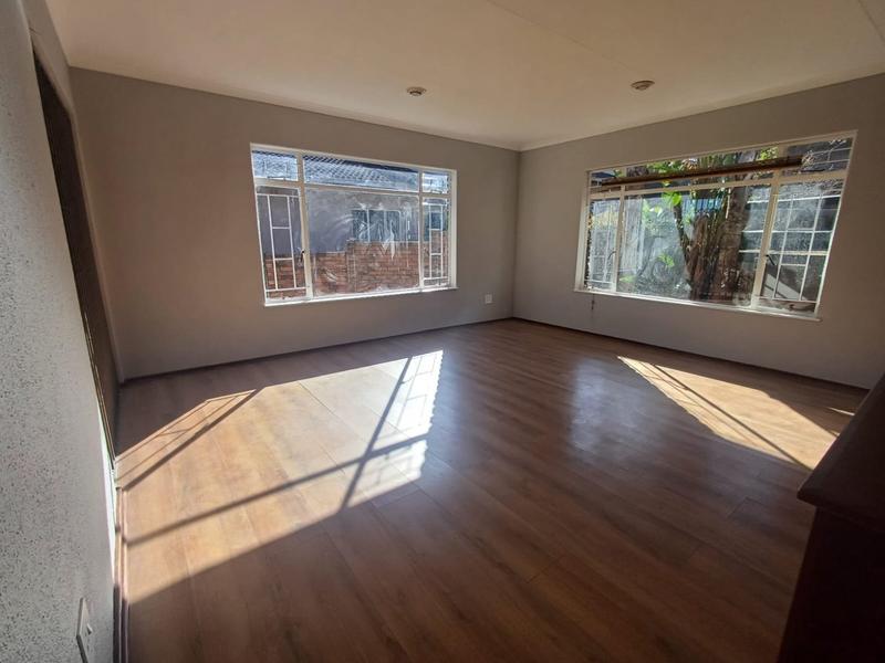 3 Bedroom Property for Sale in Roodekrans Gauteng