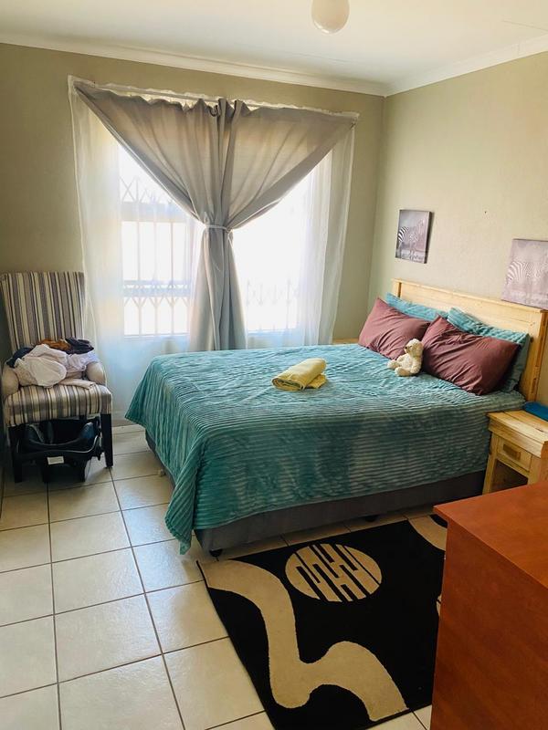 3 Bedroom Property for Sale in Kirkney Gauteng