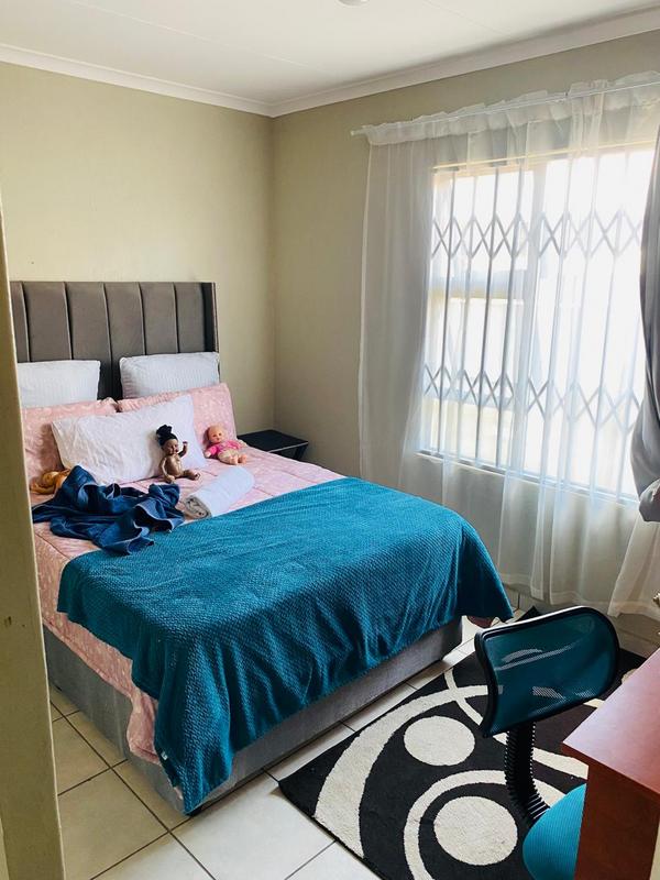 3 Bedroom Property for Sale in Kirkney Gauteng