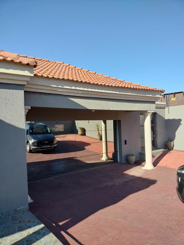 3 Bedroom Property for Sale in Naturena Gauteng