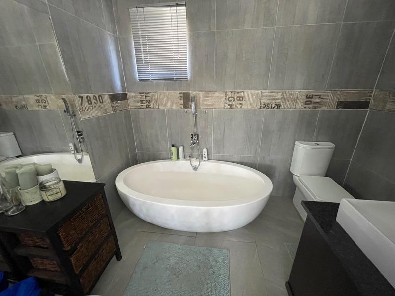 To Let 1 Bedroom Property for Rent in Honeydew Gauteng