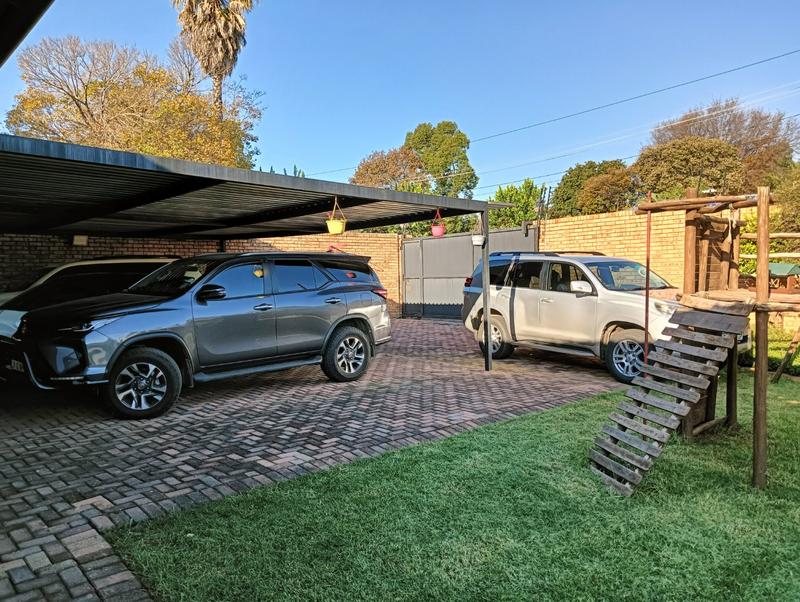 To Let commercial Property for Rent in Monument Gauteng