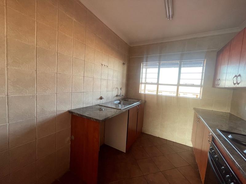 To Let 2 Bedroom Property for Rent in Noordheuwel Gauteng