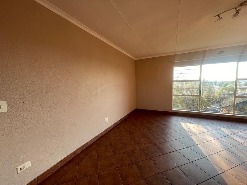 To Let 2 Bedroom Property for Rent in Noordheuwel Gauteng