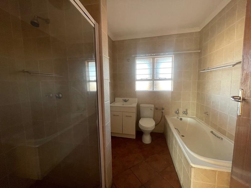 To Let 2 Bedroom Property for Rent in Noordheuwel Gauteng