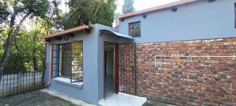 To Let 2 Bedroom Property for Rent in Poortview Gauteng