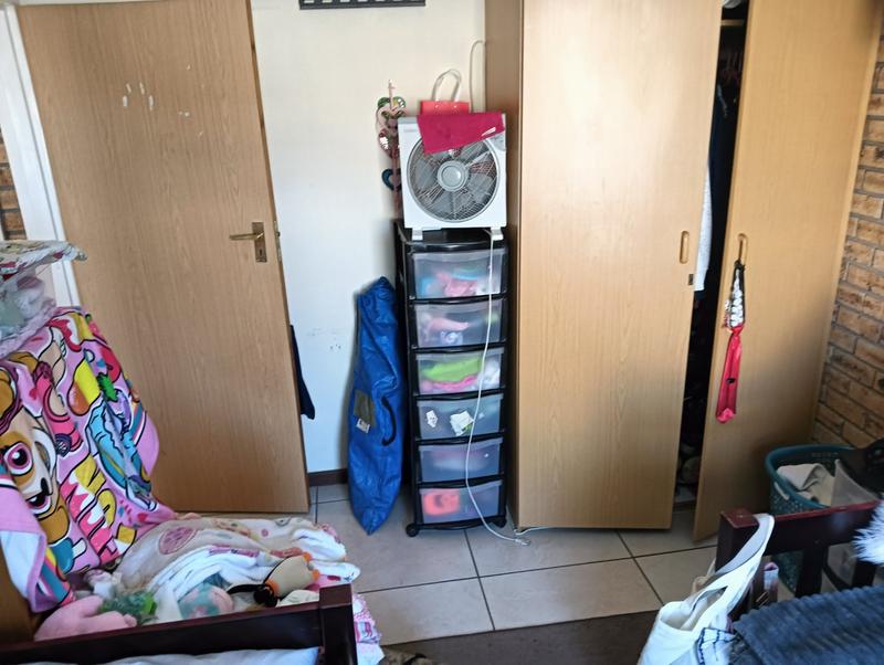 To Let 2 Bedroom Property for Rent in Rangeview Gauteng