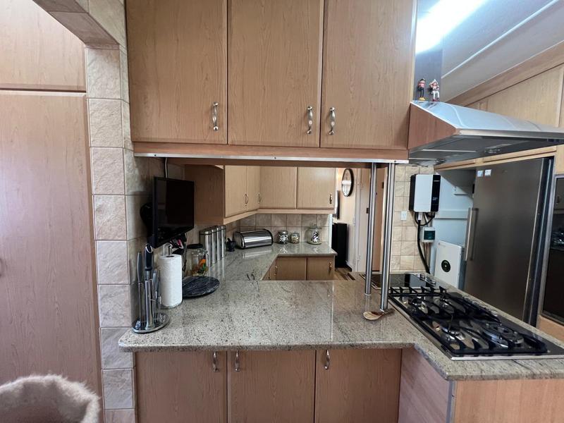 4 Bedroom Property for Sale in Greenhills Gauteng
