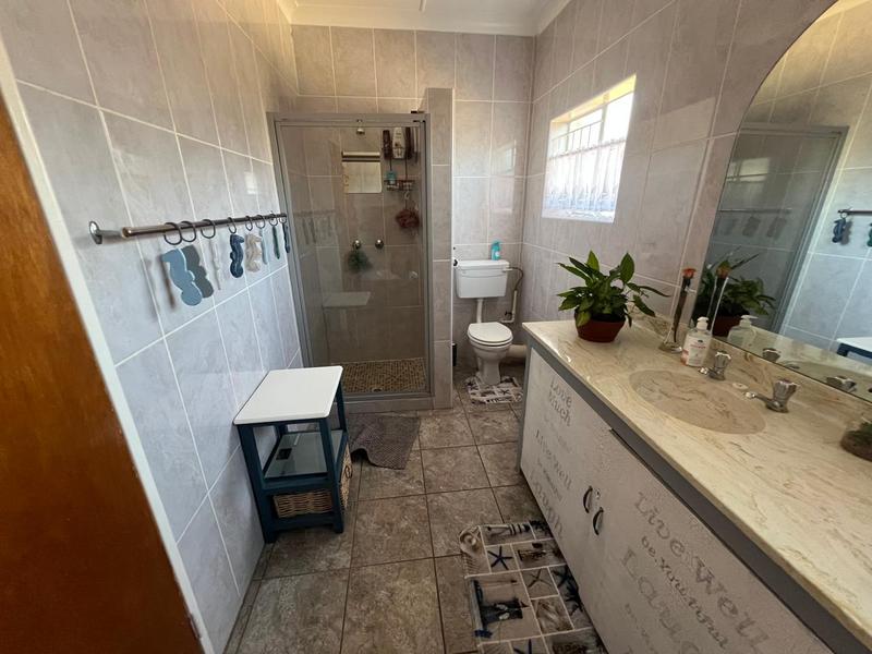 4 Bedroom Property for Sale in Greenhills Gauteng