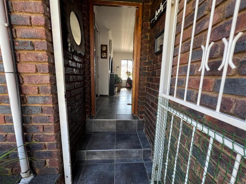 3 Bedroom Property for Sale in Greenhills Gauteng