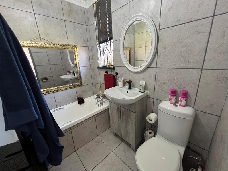 3 Bedroom Property for Sale in Greenhills Gauteng