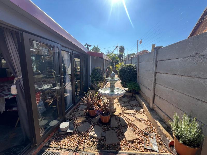 3 Bedroom Property for Sale in Greenhills Gauteng