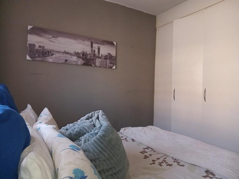 2 Bedroom Property for Sale in Greenhills Gauteng