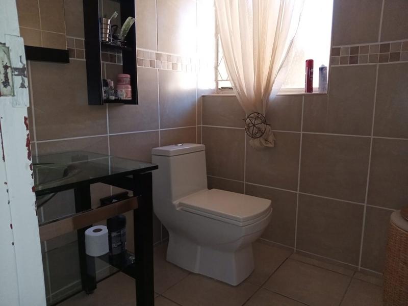 4 Bedroom Property for Sale in Greenhills Gauteng
