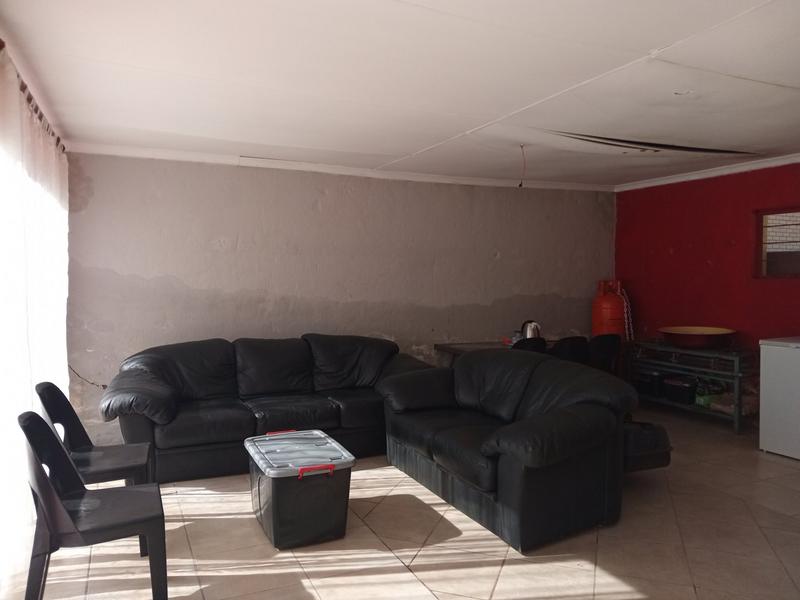 4 Bedroom Property for Sale in Greenhills Gauteng