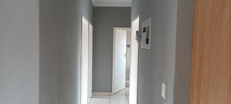 3 Bedroom Property for Sale in Groblerpark Gauteng