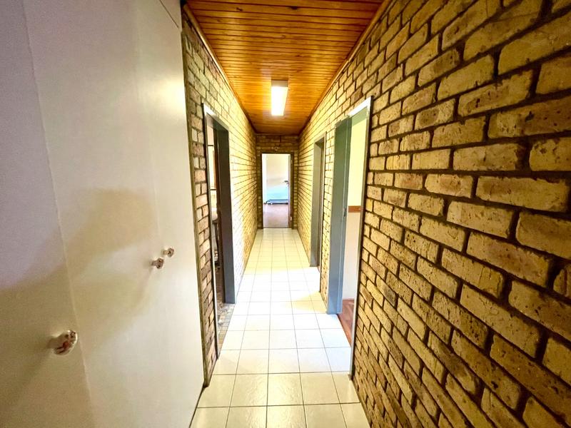3 Bedroom Property for Sale in Noordheuwel Gauteng