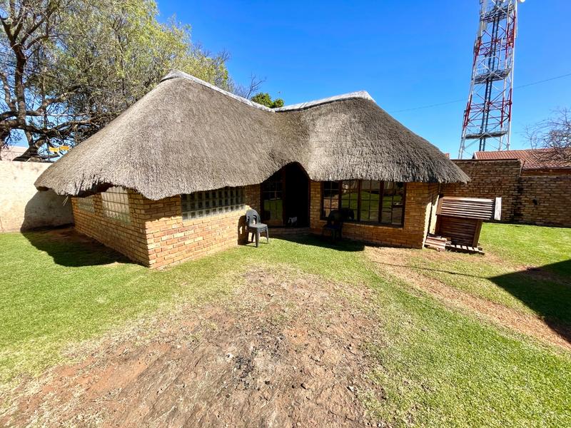 3 Bedroom Property for Sale in Noordheuwel Gauteng