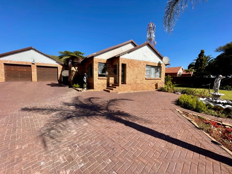 3 Bedroom Property for Sale in Noordheuwel Gauteng