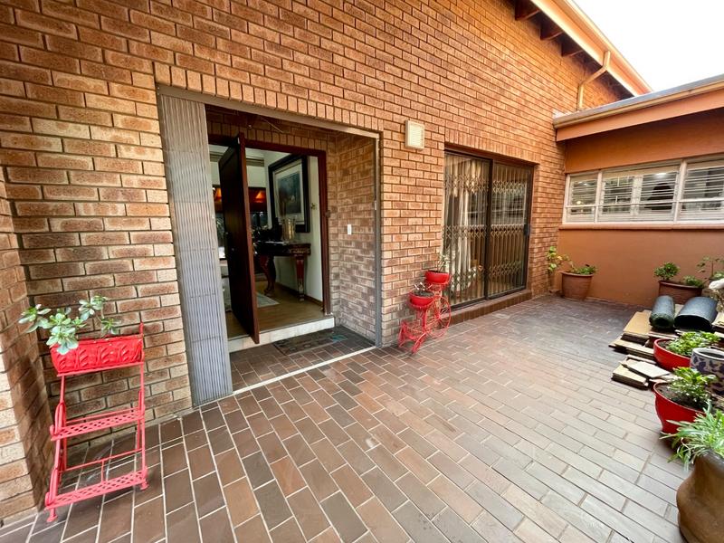 3 Bedroom Property for Sale in Noordheuwel Gauteng