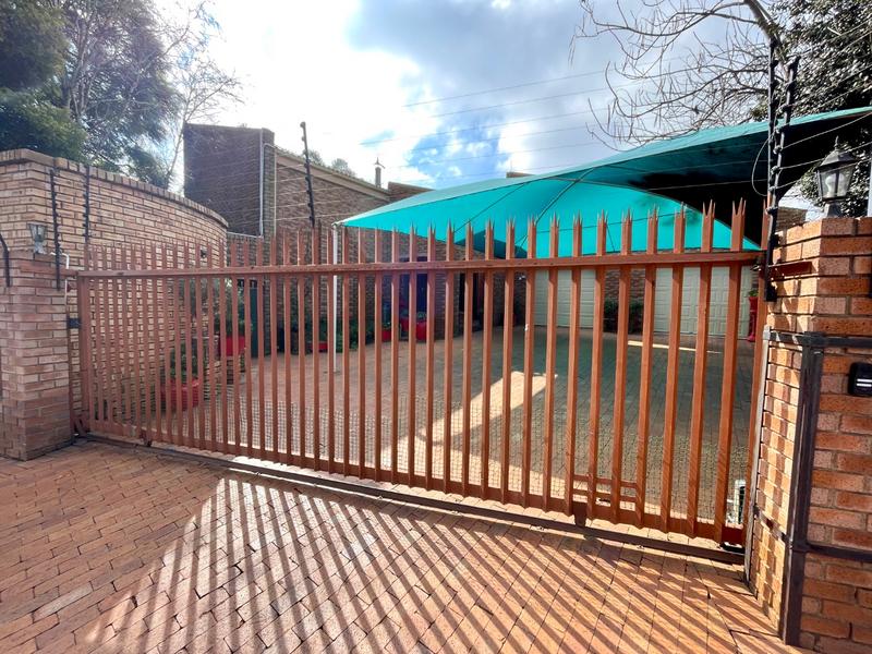3 Bedroom Property for Sale in Noordheuwel Gauteng