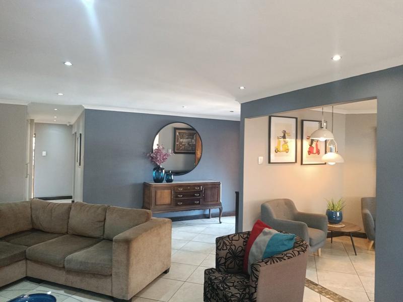 3 Bedroom Property for Sale in Vanderbijlpark SE 8 Gauteng
