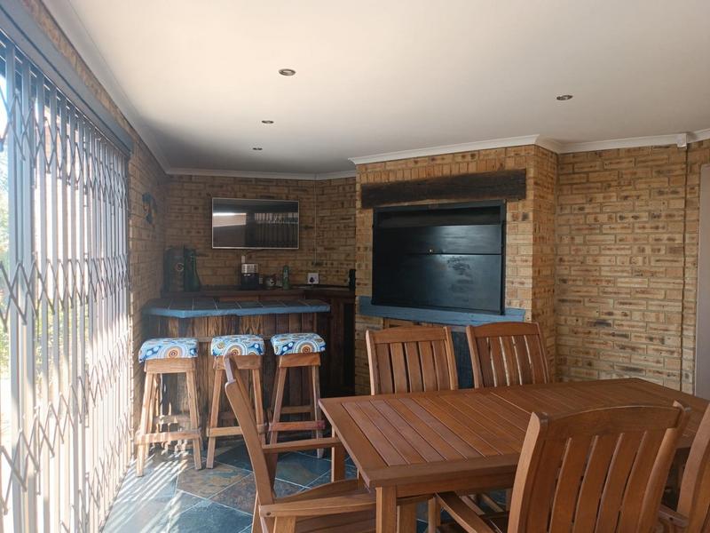 3 Bedroom Property for Sale in Vanderbijlpark SE 8 Gauteng