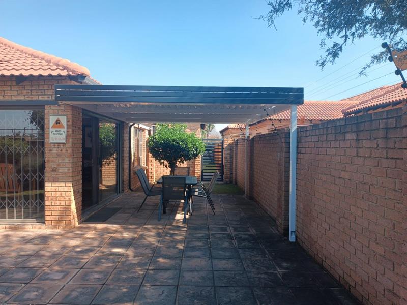 3 Bedroom Property for Sale in Vanderbijlpark SE 8 Gauteng