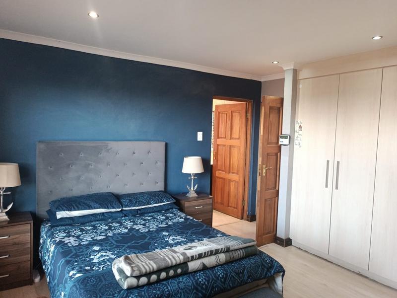 3 Bedroom Property for Sale in Vanderbijlpark SE 8 Gauteng