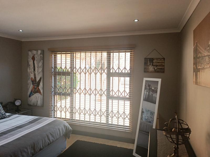 3 Bedroom Property for Sale in Vanderbijlpark SE 8 Gauteng