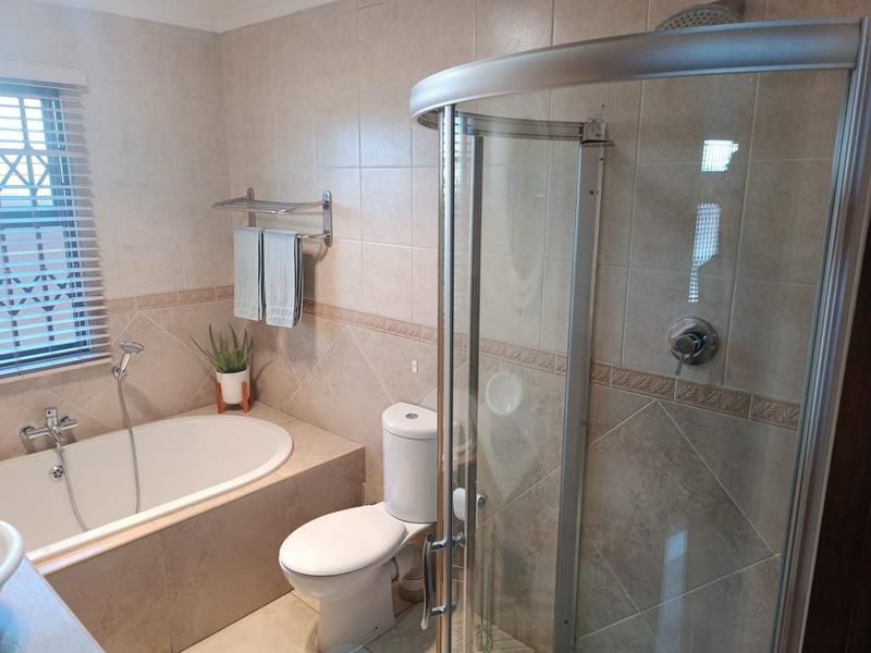 3 Bedroom Property for Sale in Vanderbijlpark SE 8 Gauteng