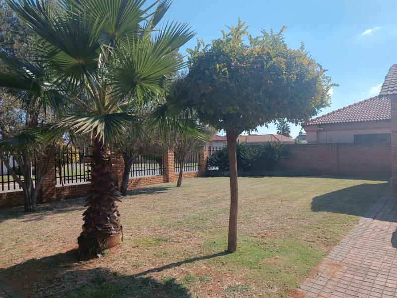 3 Bedroom Property for Sale in Vanderbijlpark SE 8 Gauteng