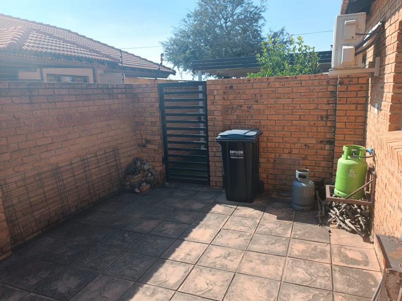 3 Bedroom Property for Sale in Vanderbijlpark SE 8 Gauteng