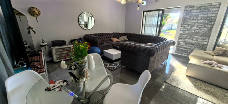 3 Bedroom Property for Sale in Witpoortjie Gauteng