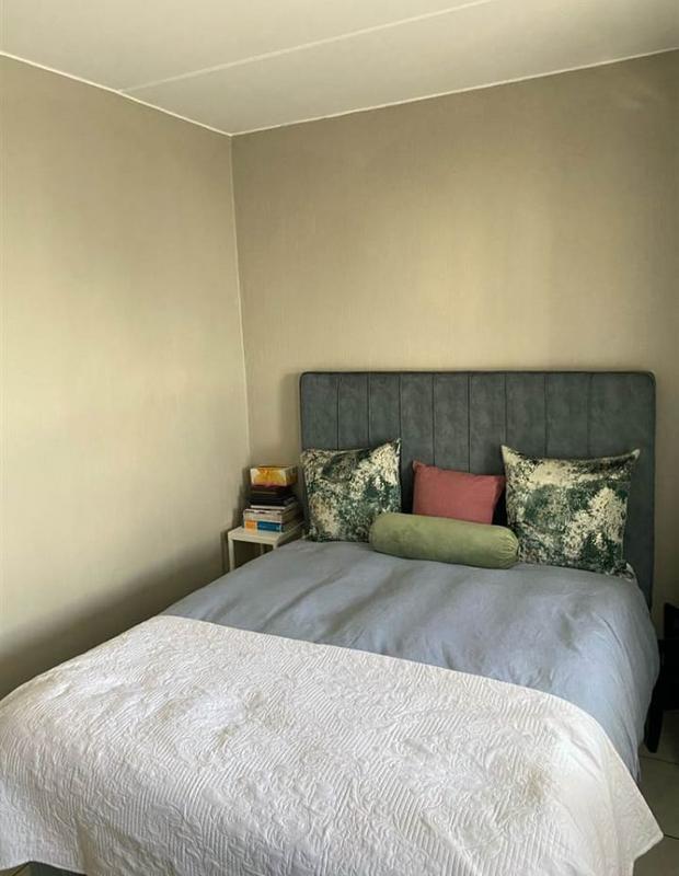 To Let 2 Bedroom Property for Rent in Barbeque Downs Gauteng