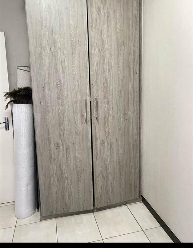 To Let 2 Bedroom Property for Rent in Barbeque Downs Gauteng