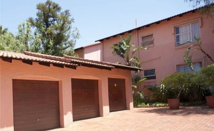 To Let 2 Bedroom Property for Rent in Rivonia Gauteng