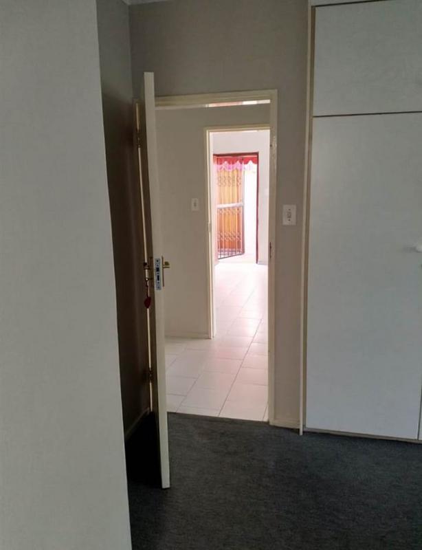 To Let 2 Bedroom Property for Rent in Rivonia Gauteng