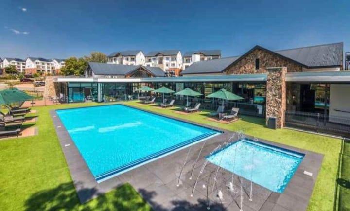 To Let 2 Bedroom Property for Rent in Linbro Park Gauteng