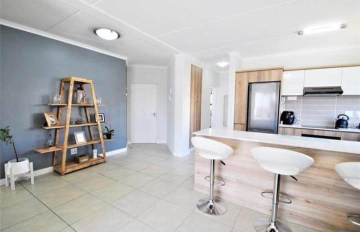 To Let 2 Bedroom Property for Rent in Linbro Park Gauteng