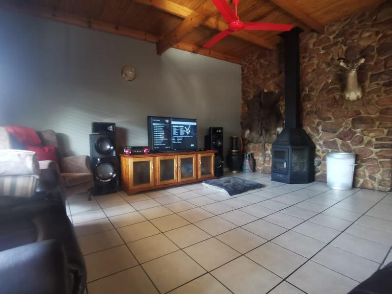 3 Bedroom Property for Sale in Strubenvale Gauteng