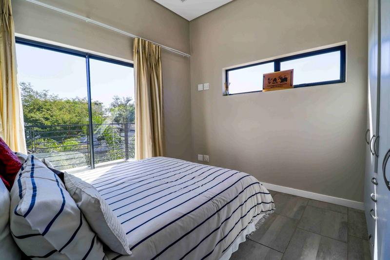5 Bedroom Property for Sale in Copperleaf Estate Gauteng