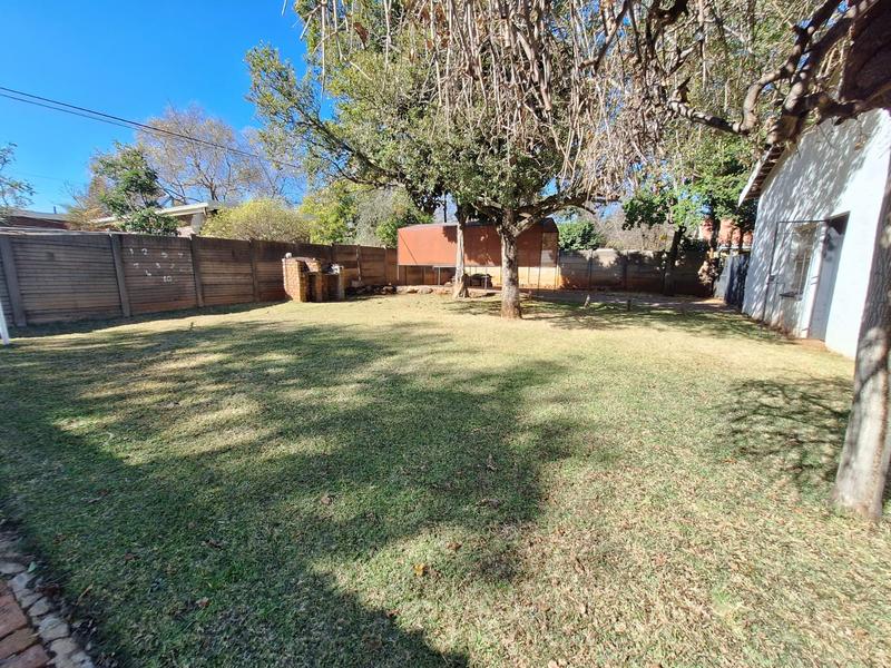 4 Bedroom Property for Sale in Eldoraigne Gauteng