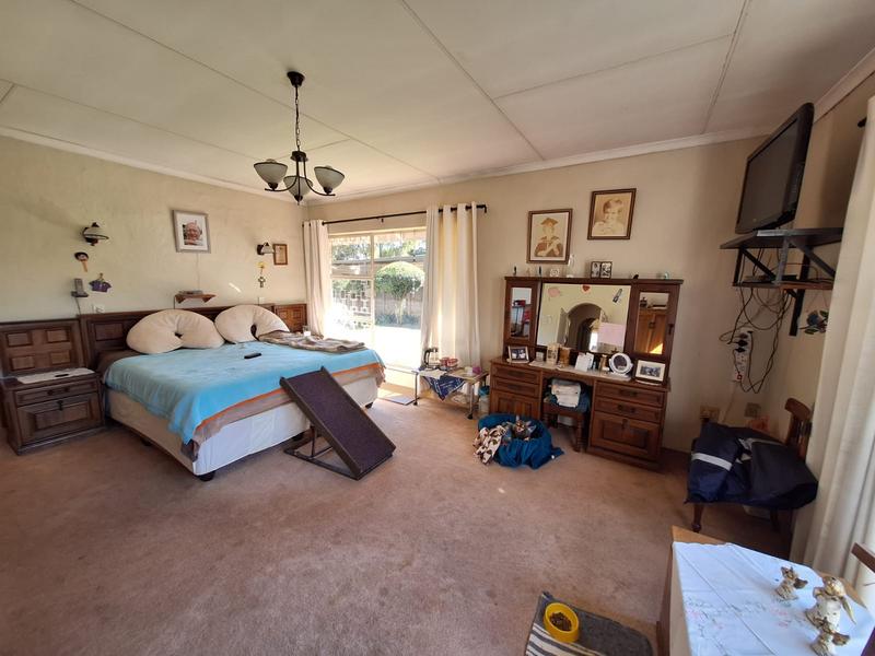 4 Bedroom Property for Sale in Eldoraigne Gauteng