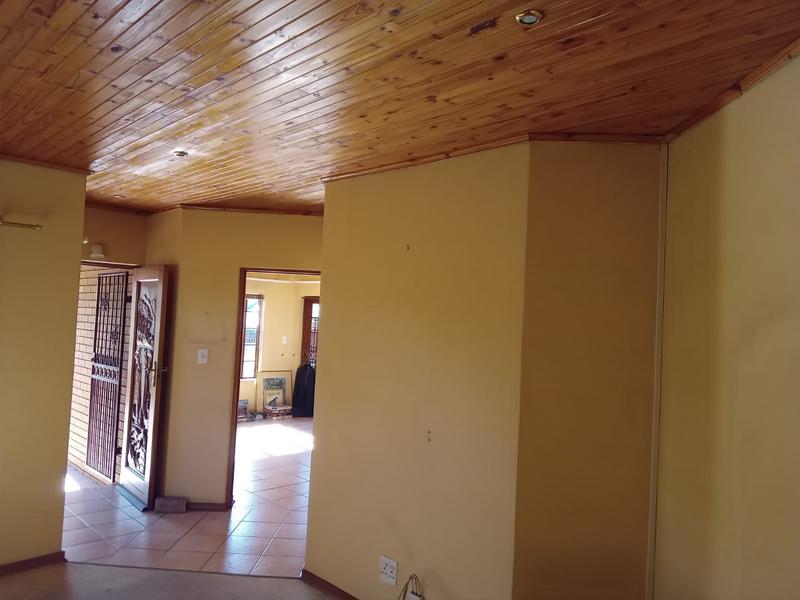 3 Bedroom Property for Sale in Hennopspark Gauteng