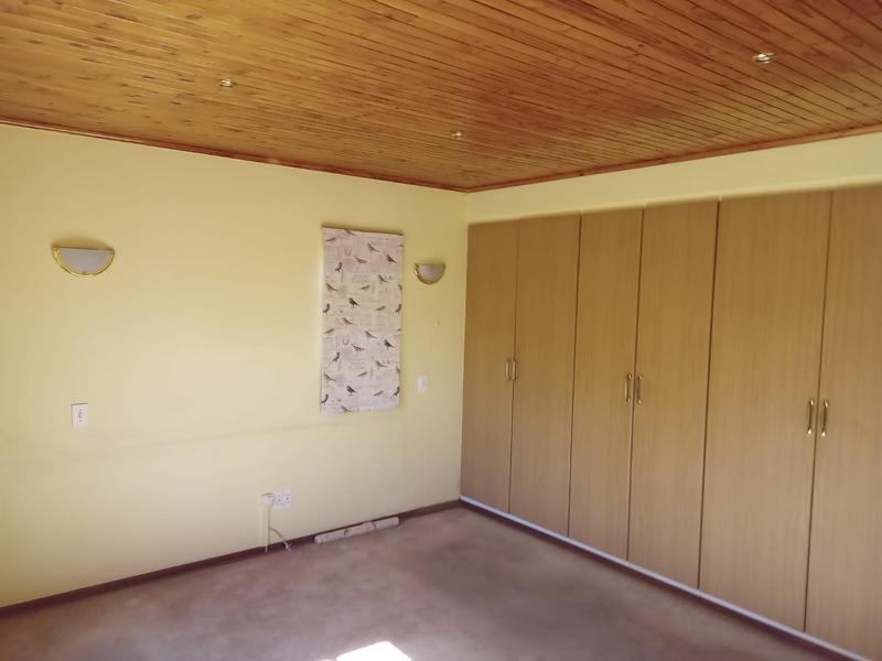 3 Bedroom Property for Sale in Hennopspark Gauteng