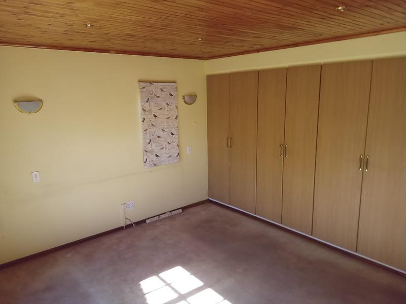 3 Bedroom Property for Sale in Hennopspark Gauteng