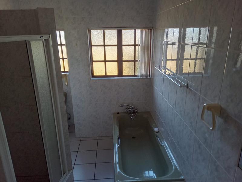 3 Bedroom Property for Sale in Hennopspark Gauteng